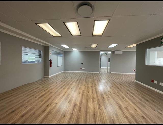 300M² OFFICE TO LET IN RIVONIA